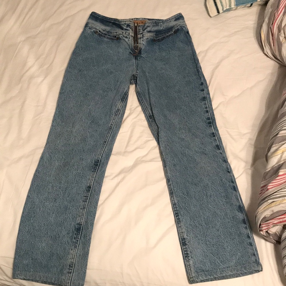 straight leg jeans